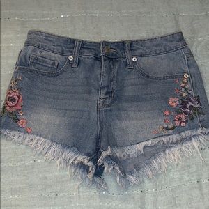 embroidered flower shorts!